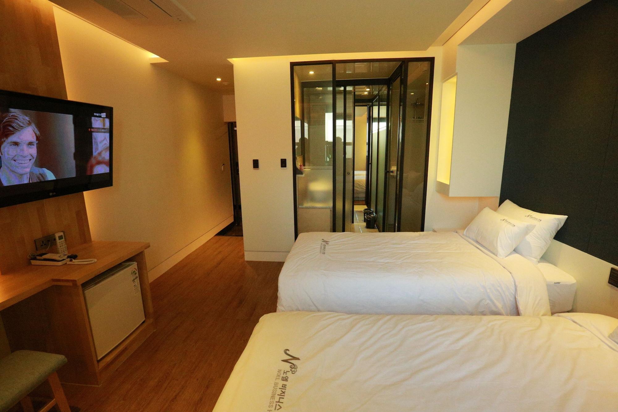 Noel Business Hotel Pusan Zewnętrze zdjęcie