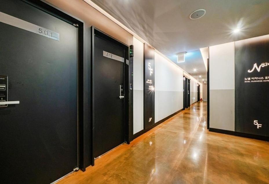 Noel Business Hotel Pusan Zewnętrze zdjęcie