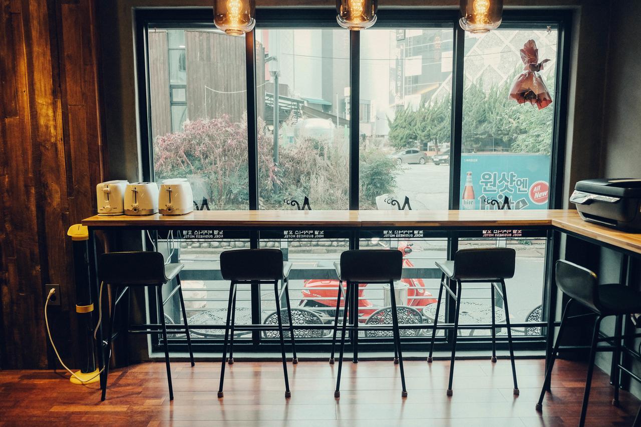 Noel Business Hotel Pusan Zewnętrze zdjęcie