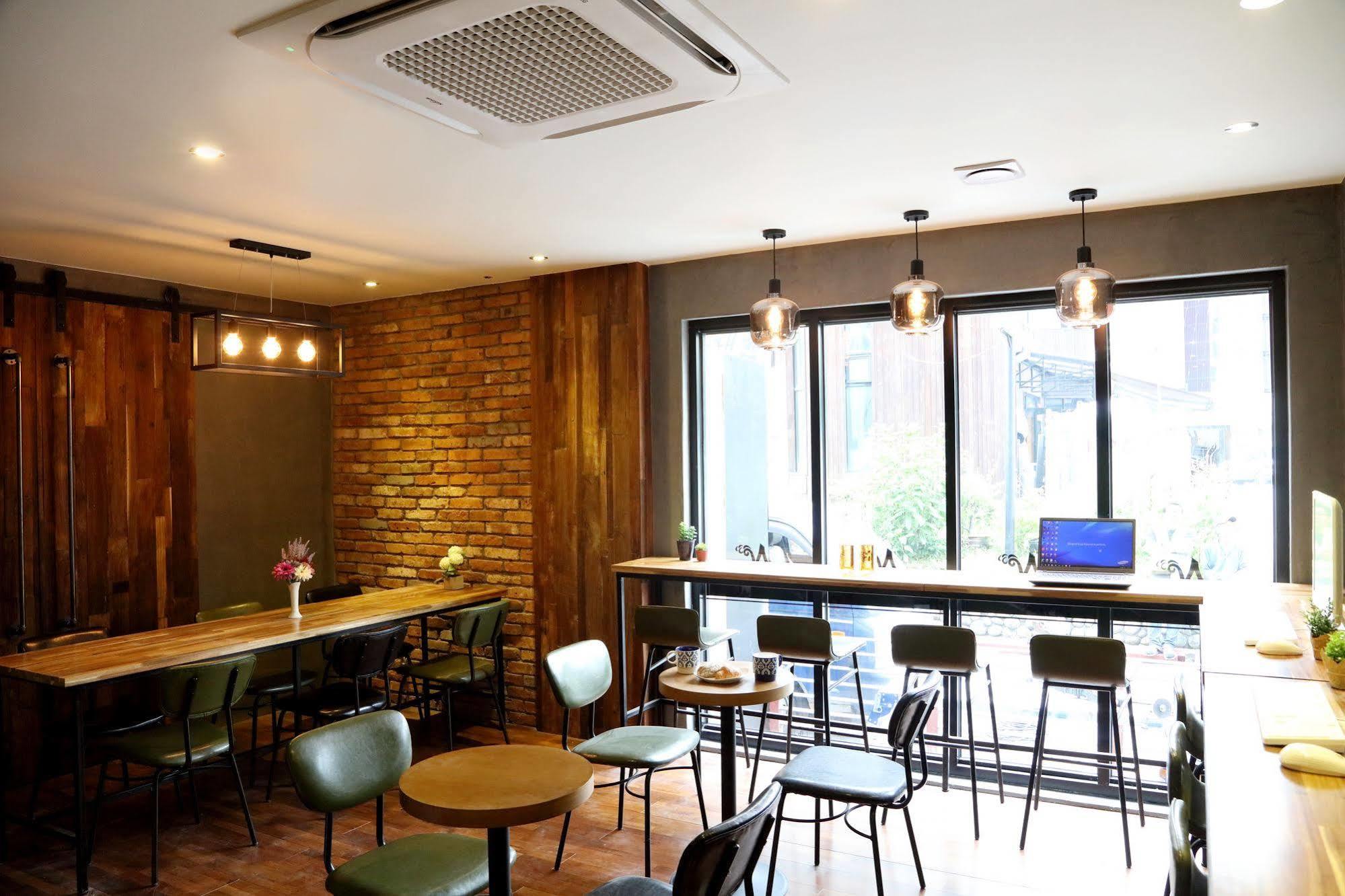 Noel Business Hotel Pusan Zewnętrze zdjęcie